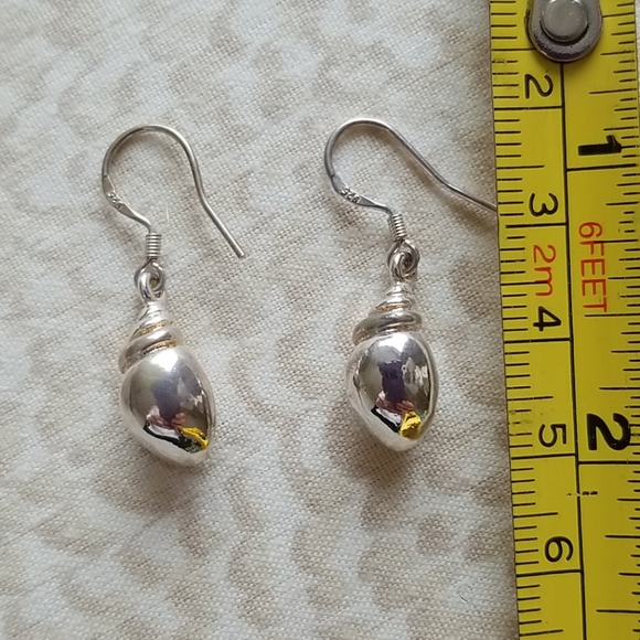 Sterling shell earrings - Picture 3 of 3